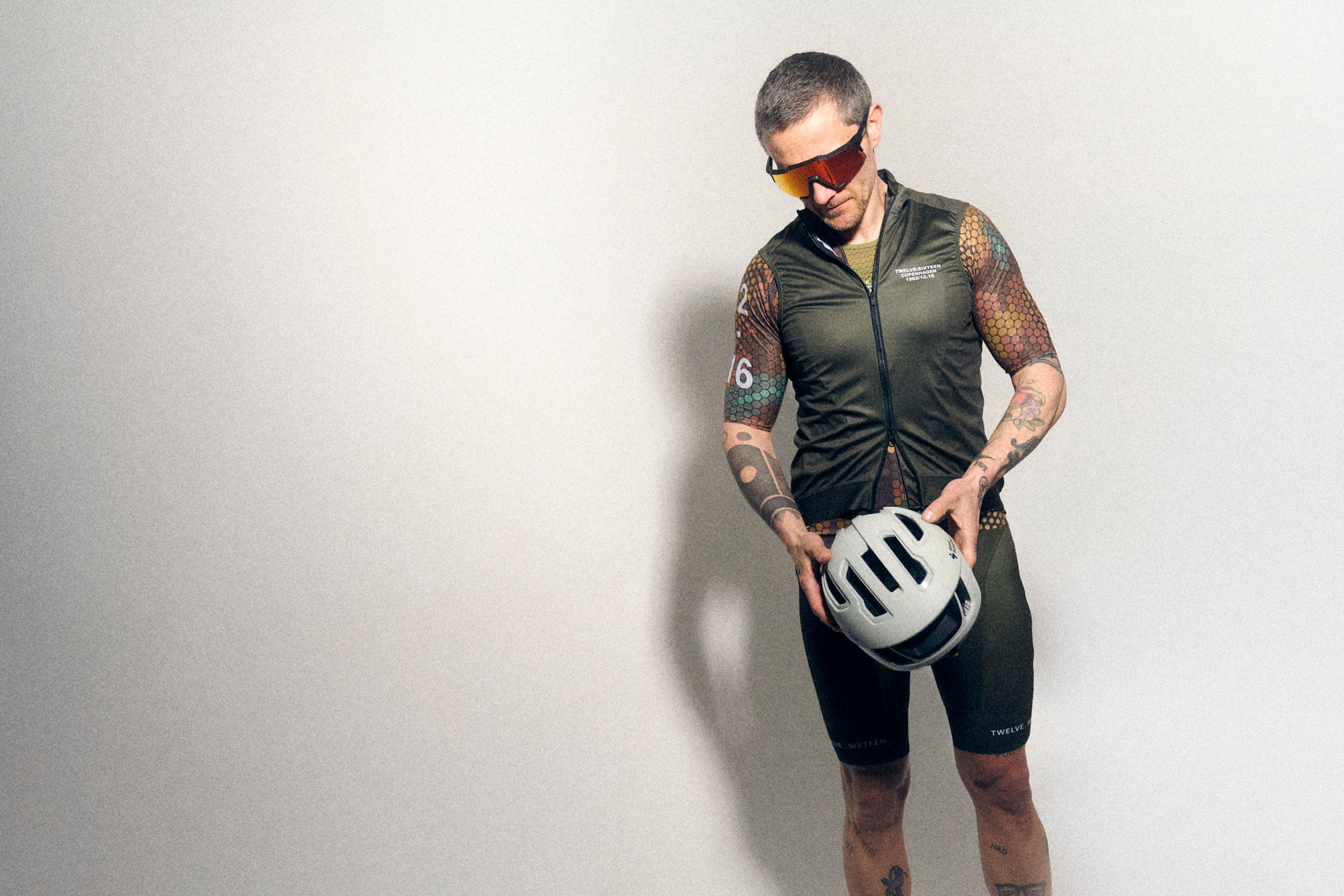 Men's Jerseys & Bibs