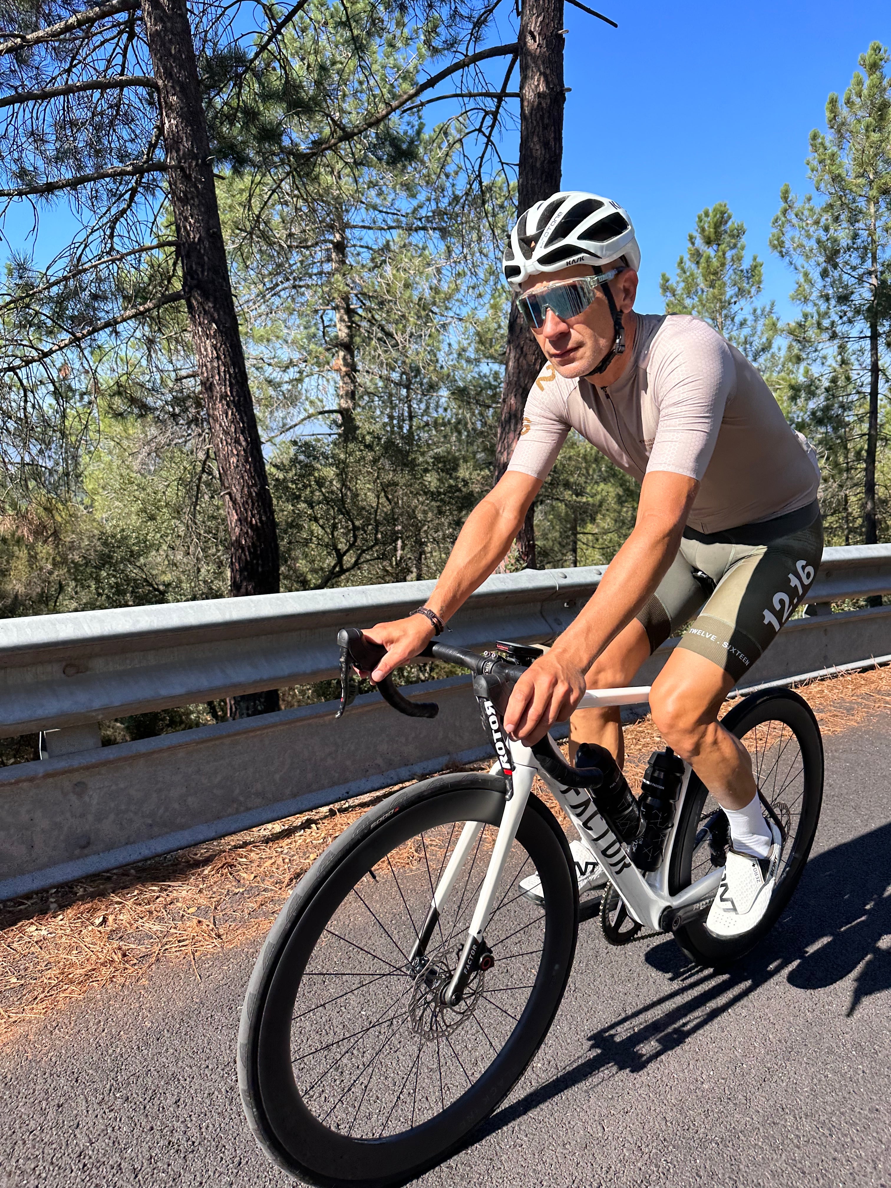 Men's Sky Pro Jersey Beige