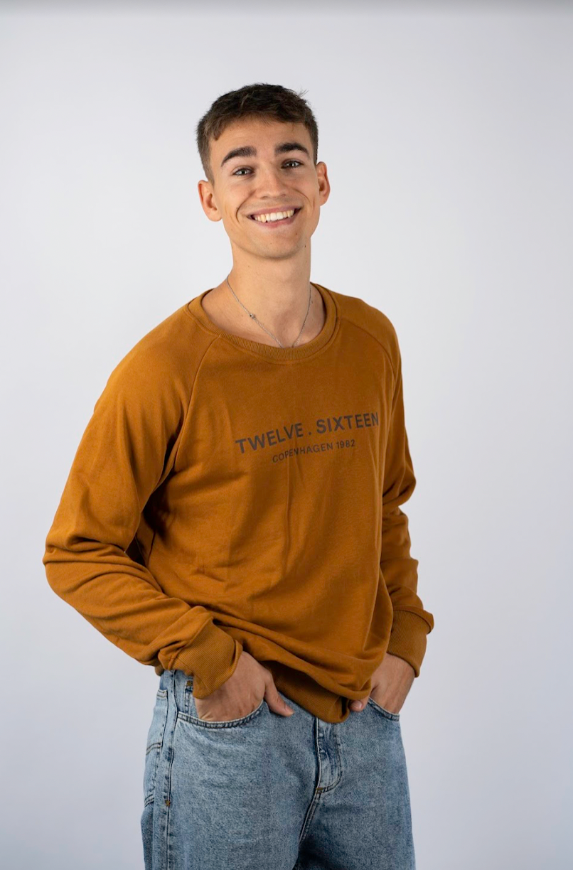 Sky Pro Sweatshirt Caramel
