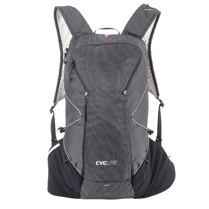 Twelve Sixteen Touring Backpack / 01 Black. 22,8L  578g